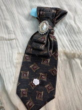 Load image into Gallery viewer, Hand Tie Neck Tie
