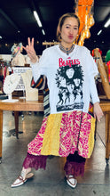 Load image into Gallery viewer, Indi and Sai - Upcycle Kantha Band Tee One OF The Kind
