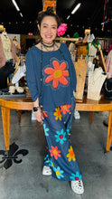 Load image into Gallery viewer, Daisy Linen Palazzo Pant
