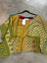 Load image into Gallery viewer, HCWL - Kantha Amava Top
