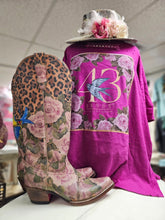 Load image into Gallery viewer, A Rare Bird - PREORDER 43 Hand " Darling Boo" t Ship Late January 20 -2027
