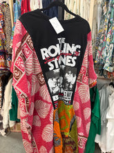 Load image into Gallery viewer, Indi and Sai - Upcycle Kantha Band Tee One OF The Kind
