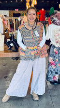 Load image into Gallery viewer, Indi and Sai - Kantha Sleeveless Button Top One Size
