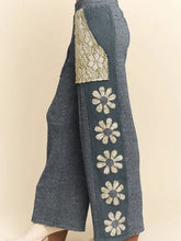 Load image into Gallery viewer, Davi &amp; Dani - Milli  Mix Matched Flower Patch Sweatpants - Blue
