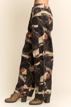 Load image into Gallery viewer, Davi &amp; Davi - Tree Camo Relaxed Wide Leg Pants
