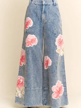 Load image into Gallery viewer, Davi &amp; Dani - Floral Print Wide Leg Denim Pants
