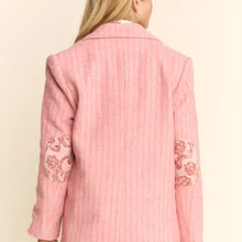 Load image into Gallery viewer, Davi &amp; Dani - Pink Harringbone Embroidered Embroidered Patch Jakcet
