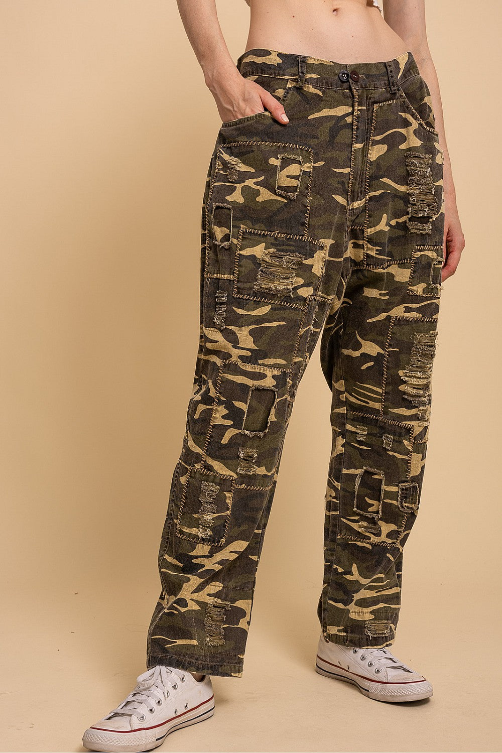 Bluevelvet - Distressed Camo Jean