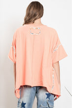 Load image into Gallery viewer, PATCH WORK OVER SIZED SHORT SLEEVE TOP
