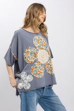 Load image into Gallery viewer, PATCH WORK OVER SIZED SHORT SLEEVE TOP
