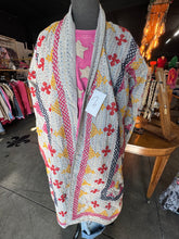Load image into Gallery viewer, Indi And Sai - Vintage Jacket OOAK
