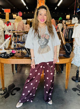 Load image into Gallery viewer, Davi &amp; Dani - Wide-Leg Satin Pant - Burgandy Pink Dot
