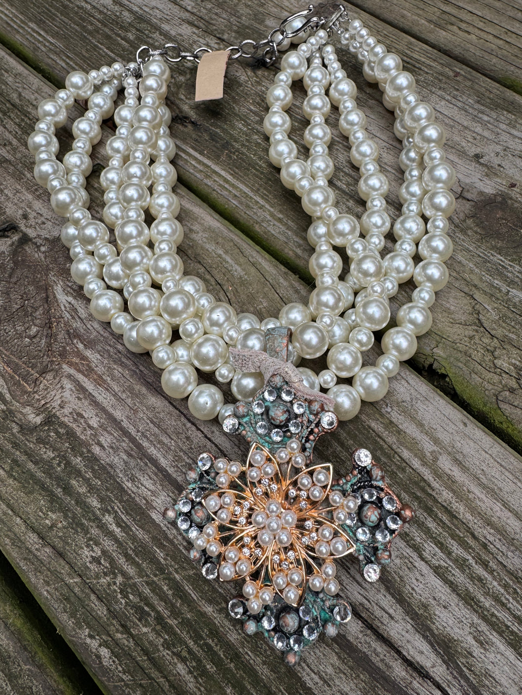 A Rare Bird- Cross Pearl Chocker Necklace