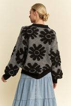 Load image into Gallery viewer, Textured Floral Crew Neck Pull Over Sweater Top
