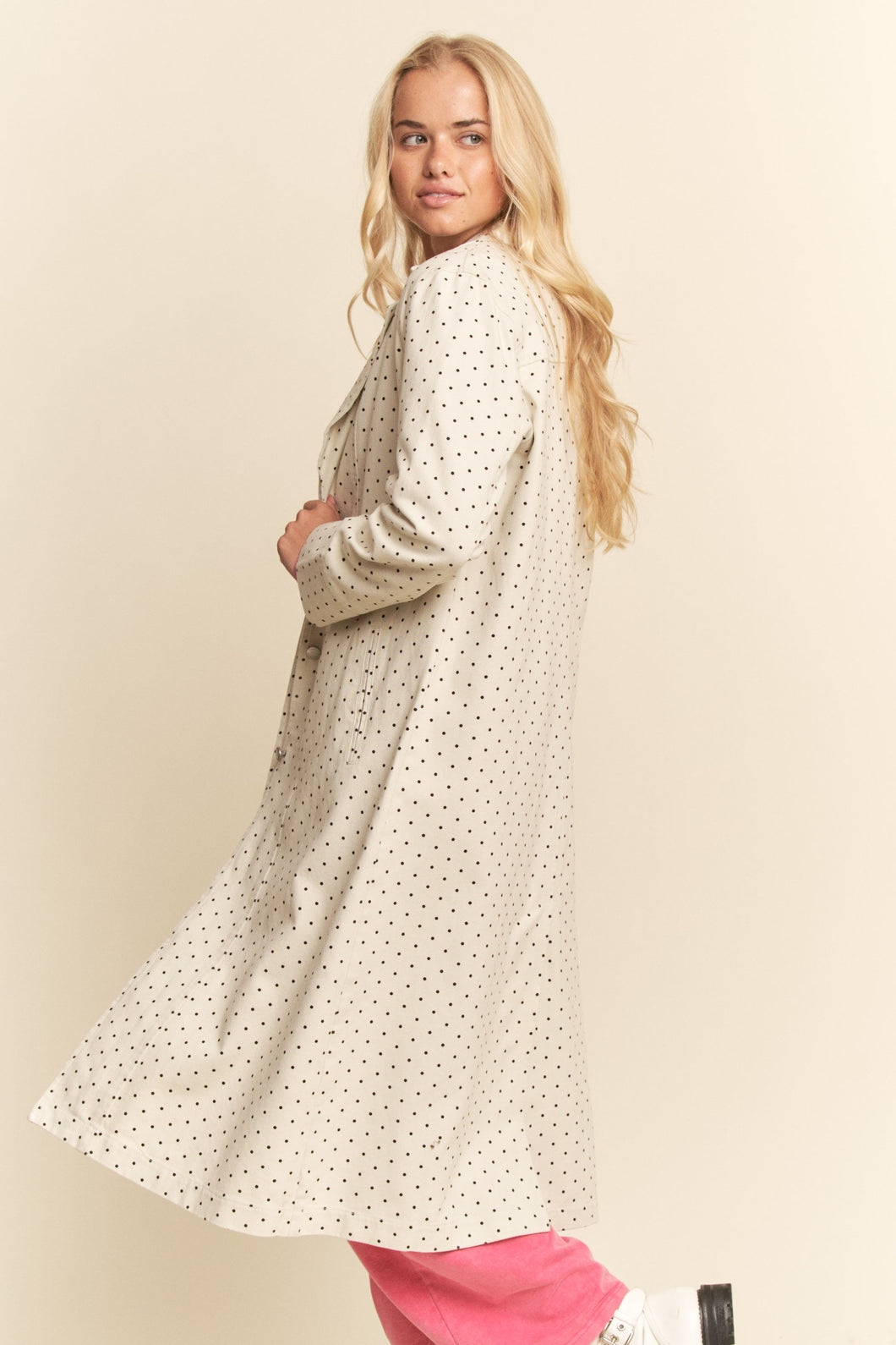 Davi & Dani- Garment Washed Lapel Color Duster Jacket Cream Dot