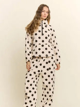 Load image into Gallery viewer, Davi &amp; Dani - Dot Jogger Pullover Set
