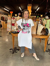 Load image into Gallery viewer, I Love Linen - Cat T-Shirt Dress

