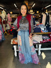 Load image into Gallery viewer, J.NNA - Checker Pattern Velvet Long Sleeve Top
