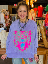 Load image into Gallery viewer, I Love Linen - Tiger Face Pullover
