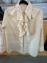 Load image into Gallery viewer, HC - Ruffle Pointed Collar Top
