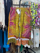 Load image into Gallery viewer, Indi &amp; Sai - Kantha Ruffle Bloomer
