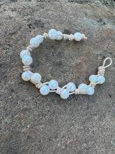 Load image into Gallery viewer, HC -Simple Double White Pearls Bracelet
