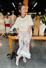 Load image into Gallery viewer, I Love Linen - Basic Tee
