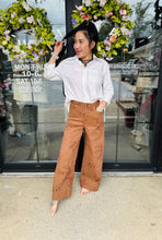 Load image into Gallery viewer, Floral Printed Stretch Twill Pants
