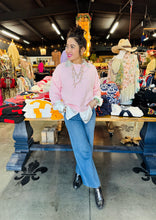 Load image into Gallery viewer, Pixi + Ivy - Crew Neck 3/4 Sleeve Reverse Seam Sweater - Light Pink
