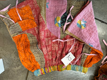 Load image into Gallery viewer, HCWL - Daisy Cargo Shorts
