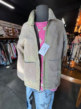 Load image into Gallery viewer, Indi And Sai - Vintage Jacket OOAK
