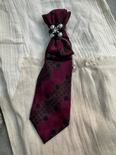 Load image into Gallery viewer, Hand Tie Neck Tie
