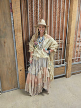 Load image into Gallery viewer, A Rare Bird - Rare Bloom Tunic

