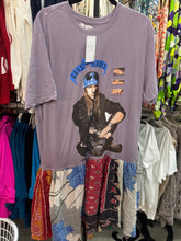 Load image into Gallery viewer, Indi and Sai - Upcycle Kantha Band Tee One OF The Kind
