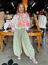 Load image into Gallery viewer, Davi &amp; Dani - Washed Pleated Elastic Waist Balloon Pants
