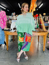 Load image into Gallery viewer, Davi &amp; Dani - Long Sleeve Sweater Cable Knit Pattern
