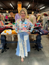 Load image into Gallery viewer, Davi &amp; Dani - Textured Knit Pattern And A High Neckline Sweater
