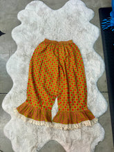 Load image into Gallery viewer, I Love Linen - Love Me Some Dot Ruffle Bloomers
