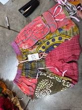 Load image into Gallery viewer, HCWL - Daisy Cargo Shorts
