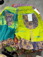 Load image into Gallery viewer, HCWL - Yoyo Slit Ruffle Shorts
