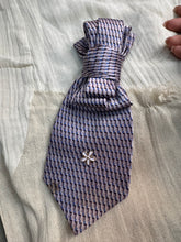 Load image into Gallery viewer, Hand Tie Neck Tie
