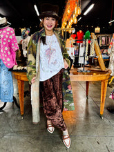 Load image into Gallery viewer, I Love Linen - Velvet Harem Pant
