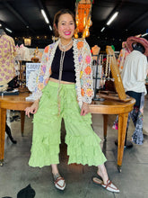 Load image into Gallery viewer, Indi &amp; Sai - Frill Bloomer Chartreus
