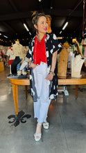 Load image into Gallery viewer, Oddi - Short Sleeve Polka Dot Button-Down Shirt

