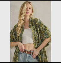 Load image into Gallery viewer, Oli &amp; Hali - Washed Button Down Long Sleeve Plaid Shirt
