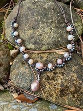 Load image into Gallery viewer, HC -Ocean Love Pink/Black  Pearl Necklace
