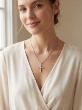 Load image into Gallery viewer, SORRELLI - Cross Paperclip Pendant Necklace
