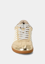 Load image into Gallery viewer, SHUSHOP - STEVIE SNEAKER - LIGHT GOLD
