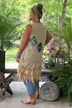 Load image into Gallery viewer, Jaded Gypsy - Garden Sculpture Duster
