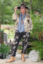 Jaded Gypsy - Peaceful Walks Jeans